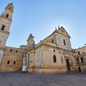 Alojamento de Acomodação e Pequeno-almoço Donna Teresa, Lecce